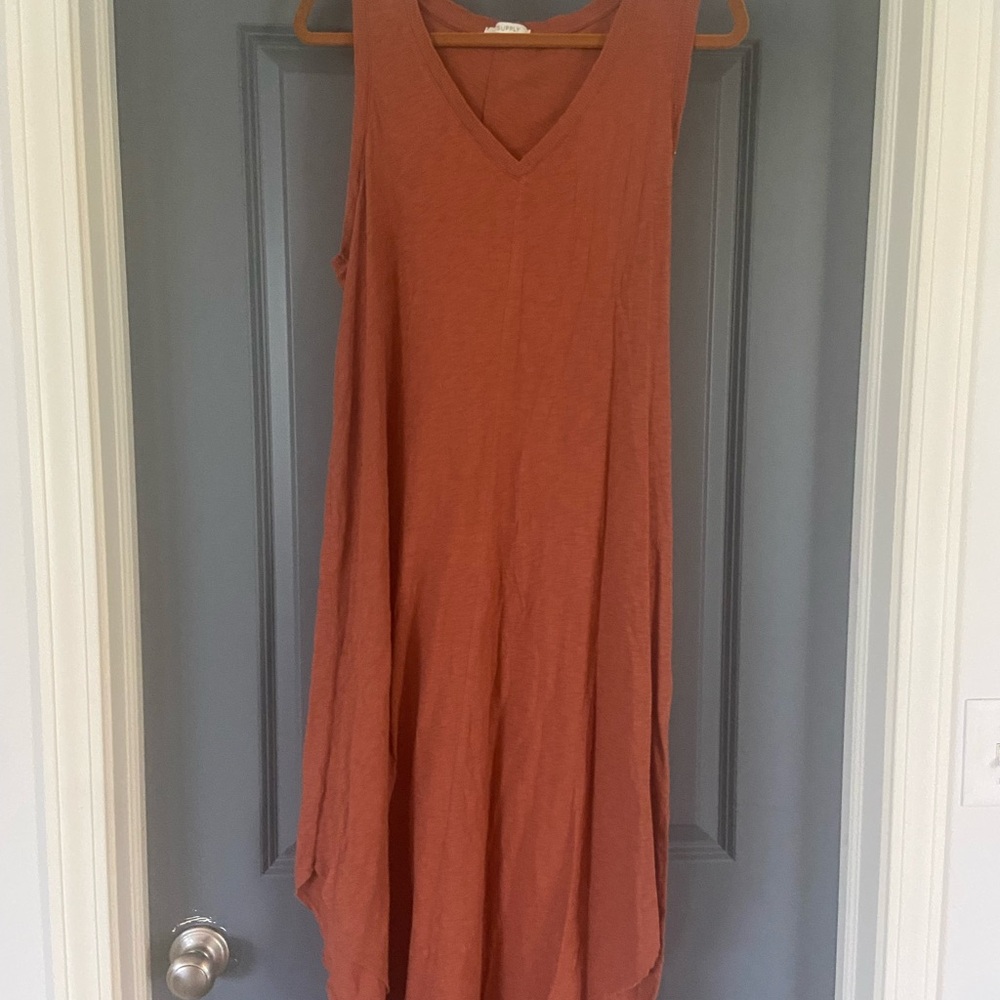 Z Supply Large Sleeveless V-Neck Terracotta Rust Cotton Midi Dress, Long / Short